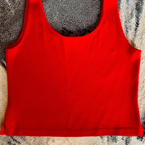 St John Collection by Marie Gray Knit Skirt (14) and Shell (Large) EUC - Picture 6 of 8